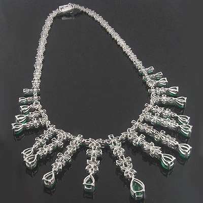 18K White Gold Diamond & Emerald Necklace 13.31dtw 28.52etw - Image 2